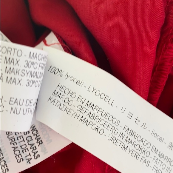 NWOT. Zara Poplin Red Frill Shoulder Top. Size M. - Picture 7 of 8